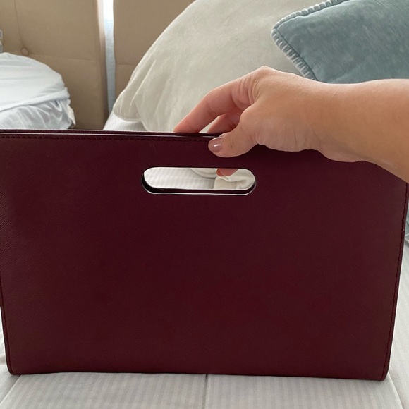 Michael Kors Clutch - Picture 4 of 7